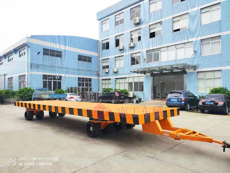 30吨重型无动力牵引华亿（中国）