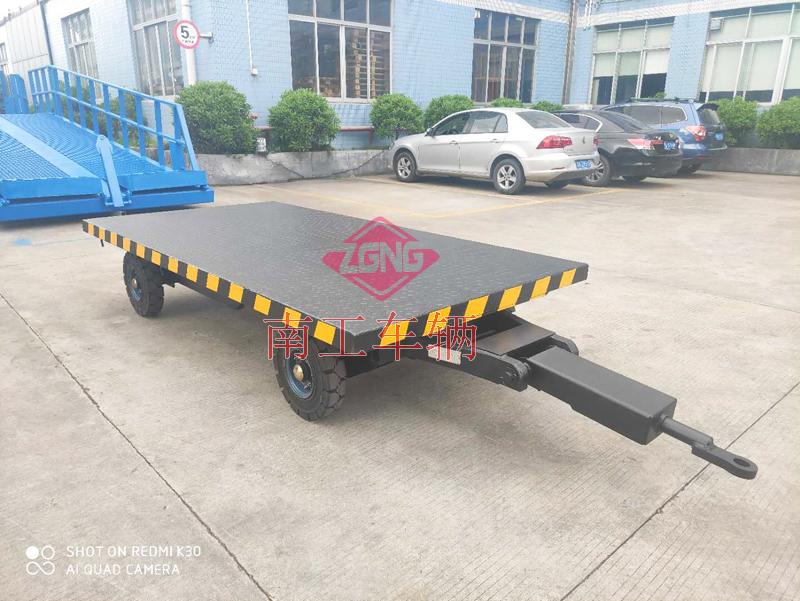 2吨移动牵引华亿（中国） 无动力叉车牵引全挂