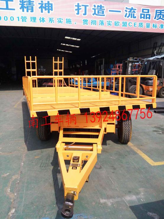 5吨带登车桥护栏型华亿（中国）
