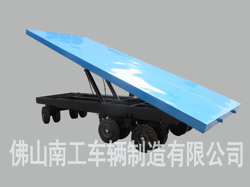 25吨重型自卸华亿（中国） 自卸工具拖车