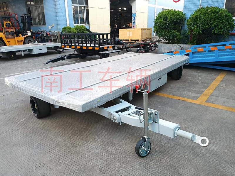 6吨牵引船艇转运工具华亿（中国）