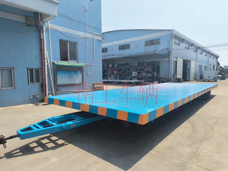 40吨4米宽重型华亿（中国） 牵引全挂车
