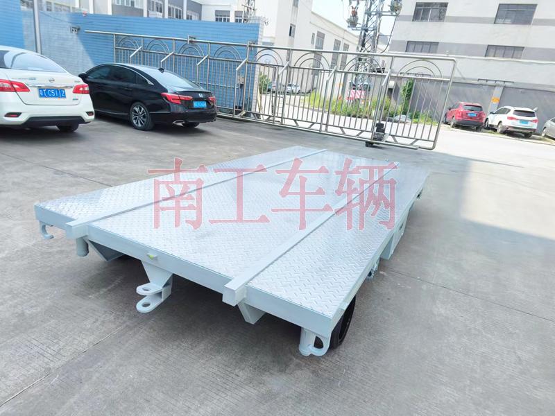 6吨牵引式船舶艏段转运工具华亿（中国）