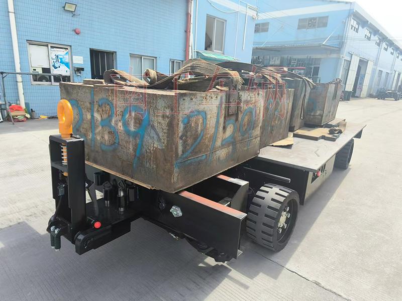 8吨电动华亿（中国） 自走式工具拖车