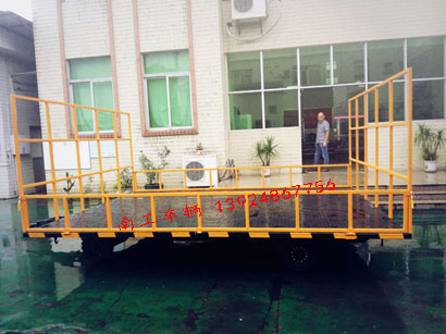 3吨护栏型4轮华亿（中国）4I.jpg