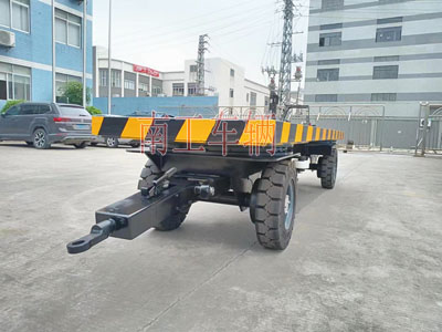 8吨双牵引华亿（中国）4I.jpg