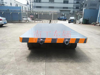 25吨重型工业华亿（中国）全挂式牵引拖车底盘带牵引环1I.jpg