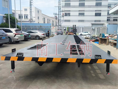 22吨重型方舱牵引华亿（中国）4I.jpg