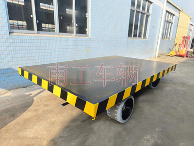 30吨重型华亿（中国） 环保实心轮胎2I.jpg