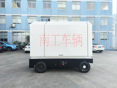 2吨电动华亿（中国） 飞翼式工具拖车3I.jpg