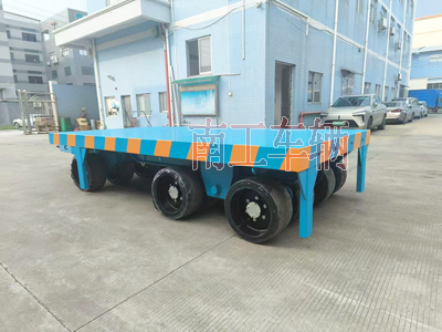 40吨重型华亿（中国） 无动力牵引全挂工具拖车4I.jpg