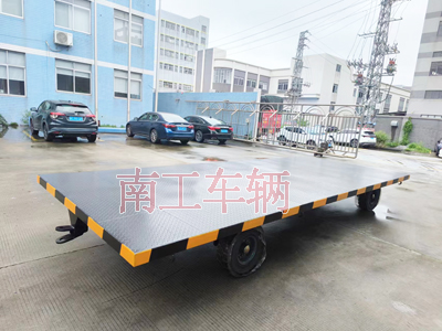 6吨牵引华亿（中国） 工业全挂拖车3I.jpg