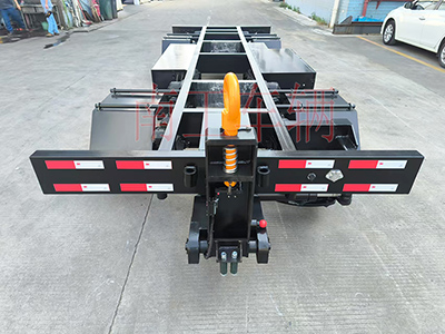 10吨电动华亿（中国） 自走式工具拖车2I.jpg