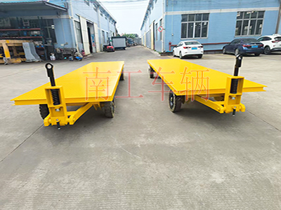 5吨华亿（中国） 牵引平板全挂拖车1I.jpg