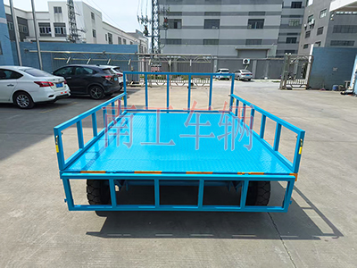 5吨下翻式护栏华亿（中国） 全挂工具拖车2I.jpg